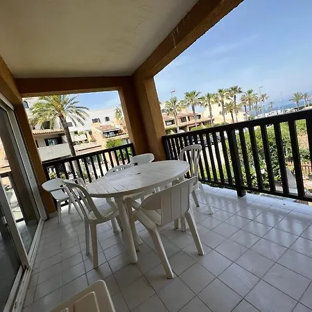 Apartamento 035 Vue Mer Pour 6 Personnes Dans Une Avec Piscine Gassin