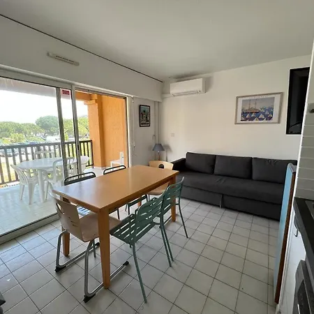 035 Vue Mer Pour 6 Personnes Dans Une Avec Piscine Apartamento