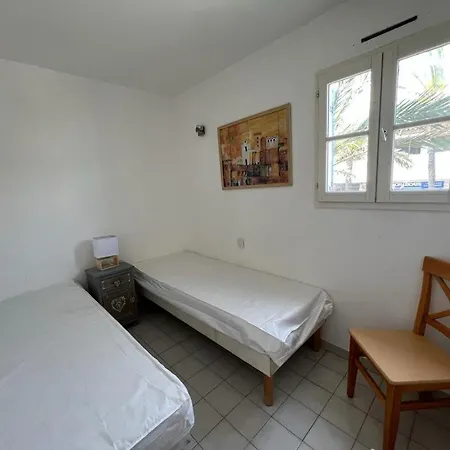 035 Vue Mer Pour 6 Personnes Dans Une Avec Piscine Apartamento